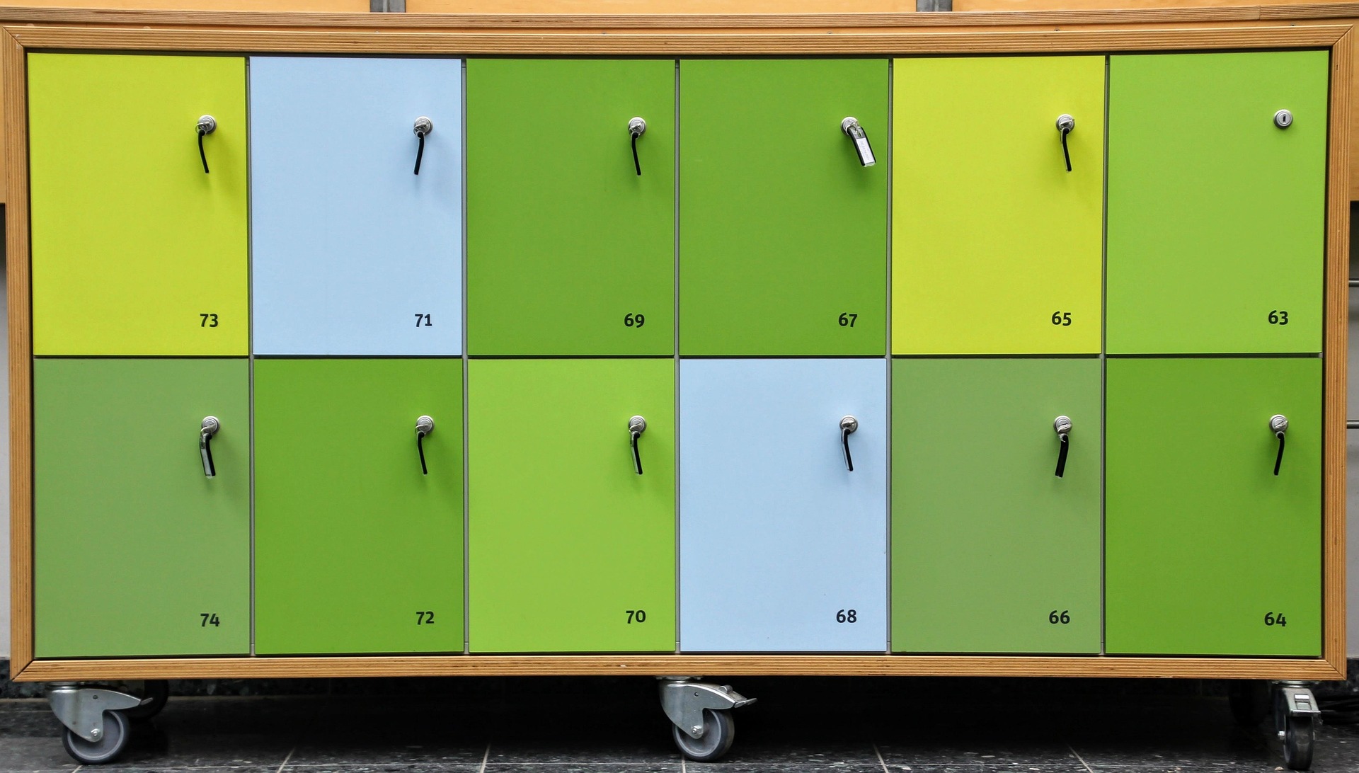 Locker 2630498 1920