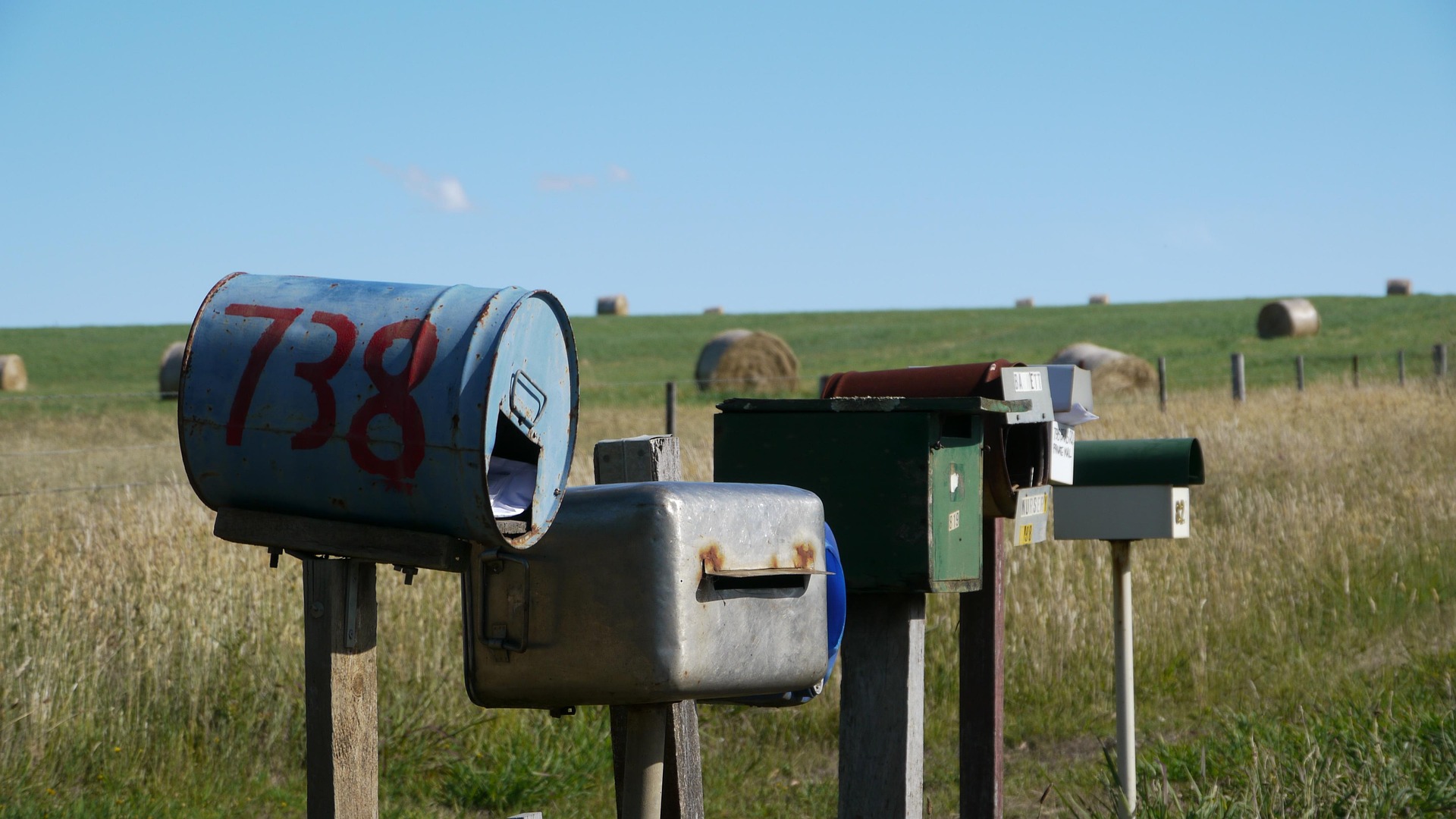 Mailbox 1182170 1920 (1)